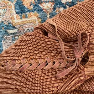 Burnt orange chunky sweater